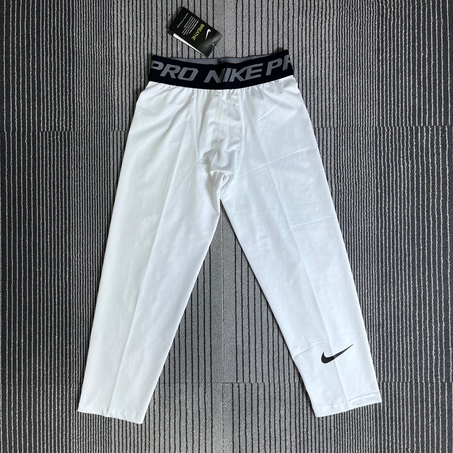 3/4 Nike White Tight