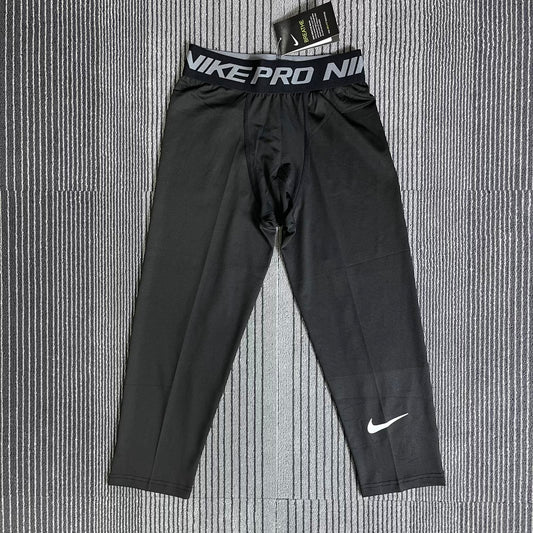 3/4 Nike Black Tight